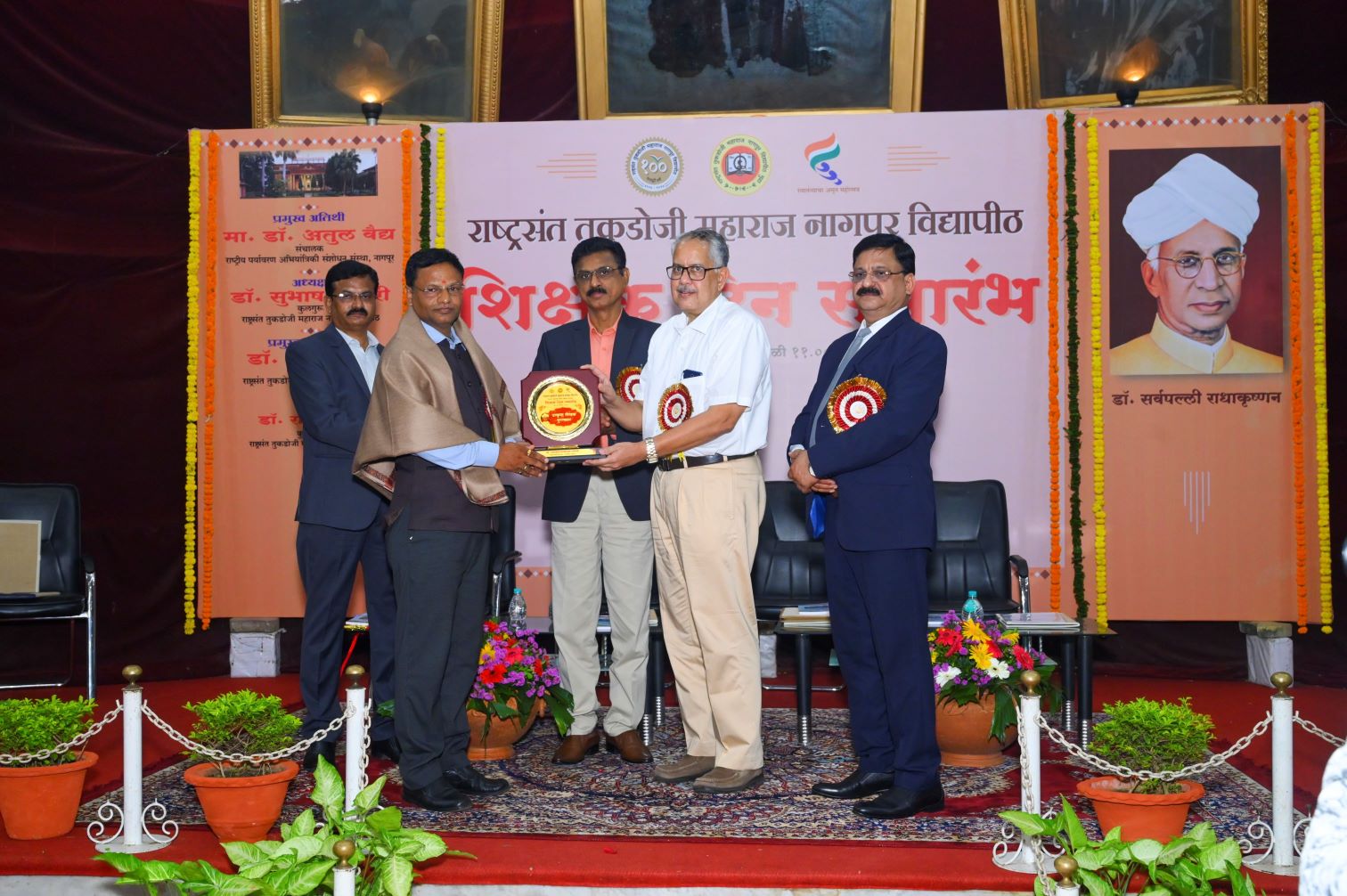 Dr. Gabhane Best Writer